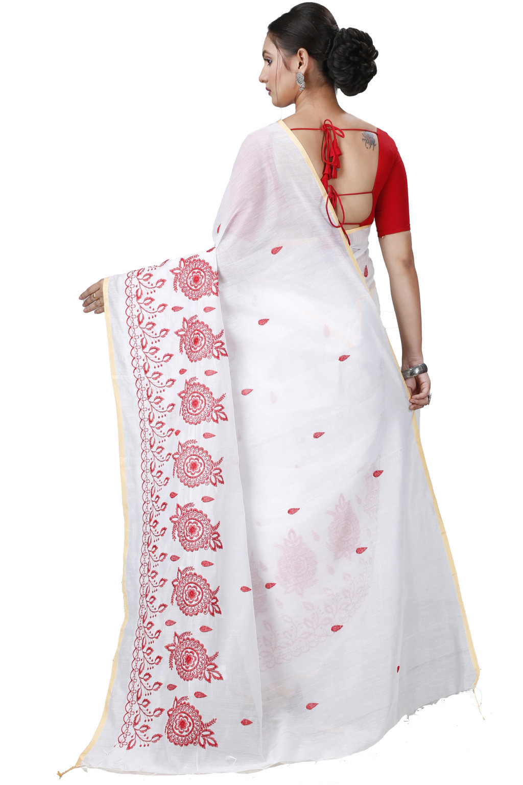 White Blended Cotton Tabu Hand Loom Saree (1242)